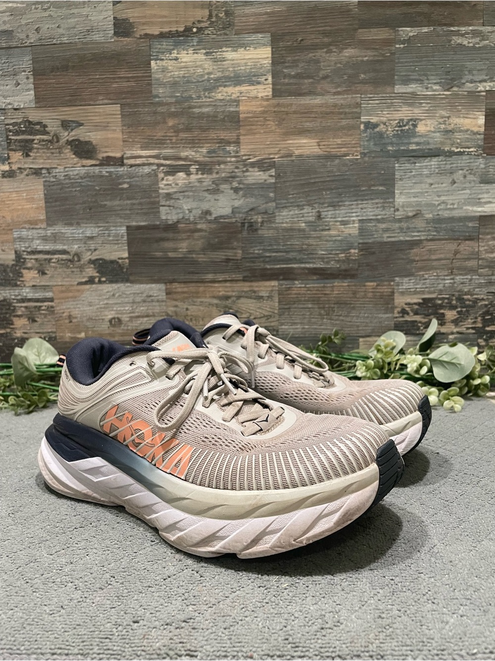 Hoka One One Bondi 7 Running Shoes Size 9 Wide Women's